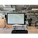 4K UHD beamer, projectiescherm, speakers op standaard en projectietafel huren 4K UHD beamer, projectiescherm, speakers op standaard en projectietafel huren