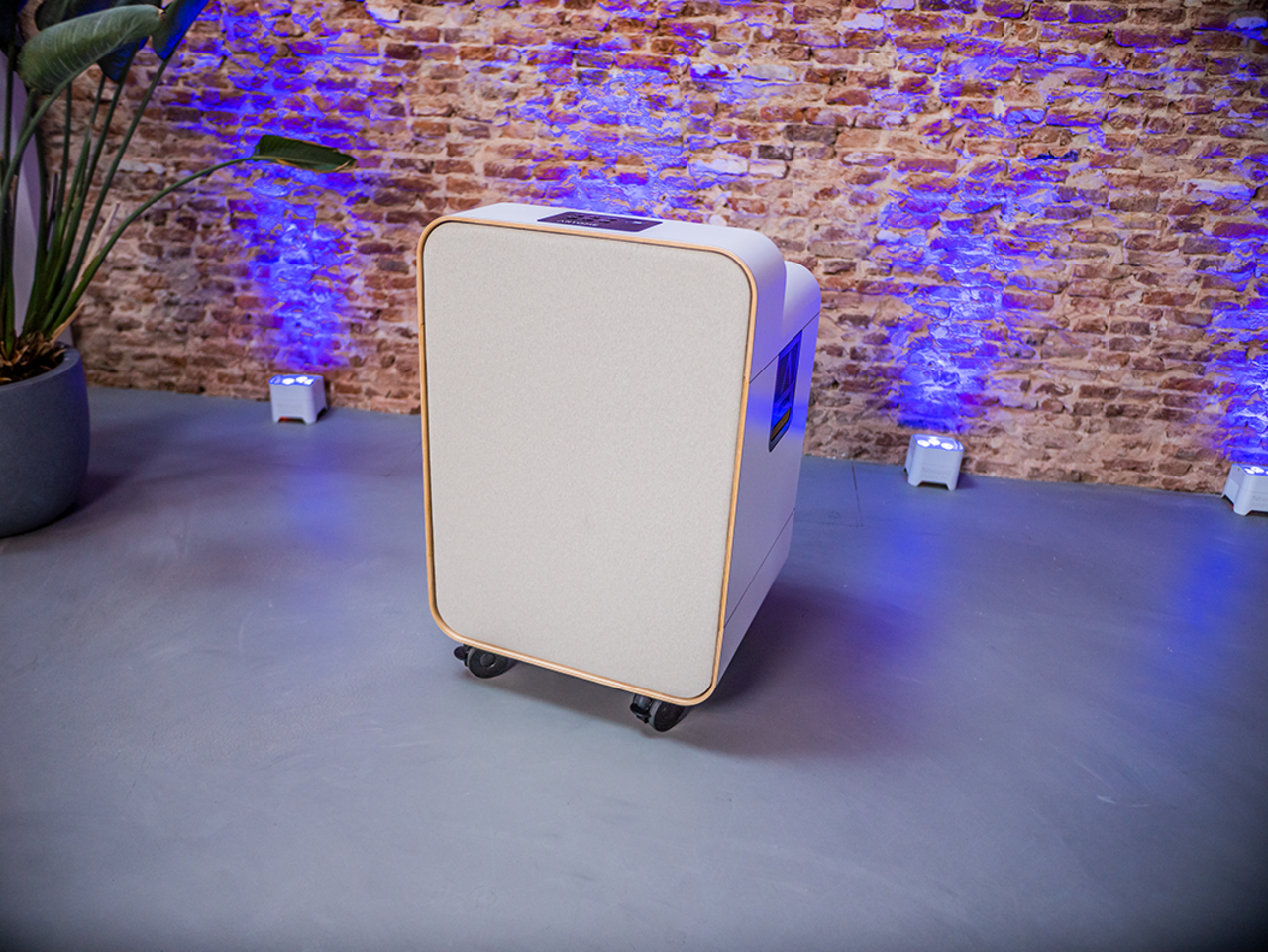 Artome Artome M10 Plus wit alles in één audiovisuele oplossing Artome Artome M10 Plus wit alles in één audiovisuele oplossing