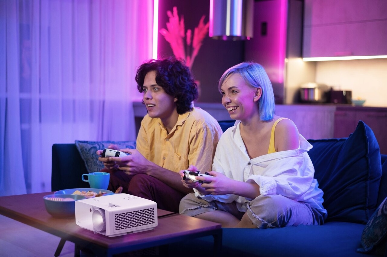 Optoma Optoma UHZ66 4K laser beamer Optoma Optoma UHZ66 4K laser beamer