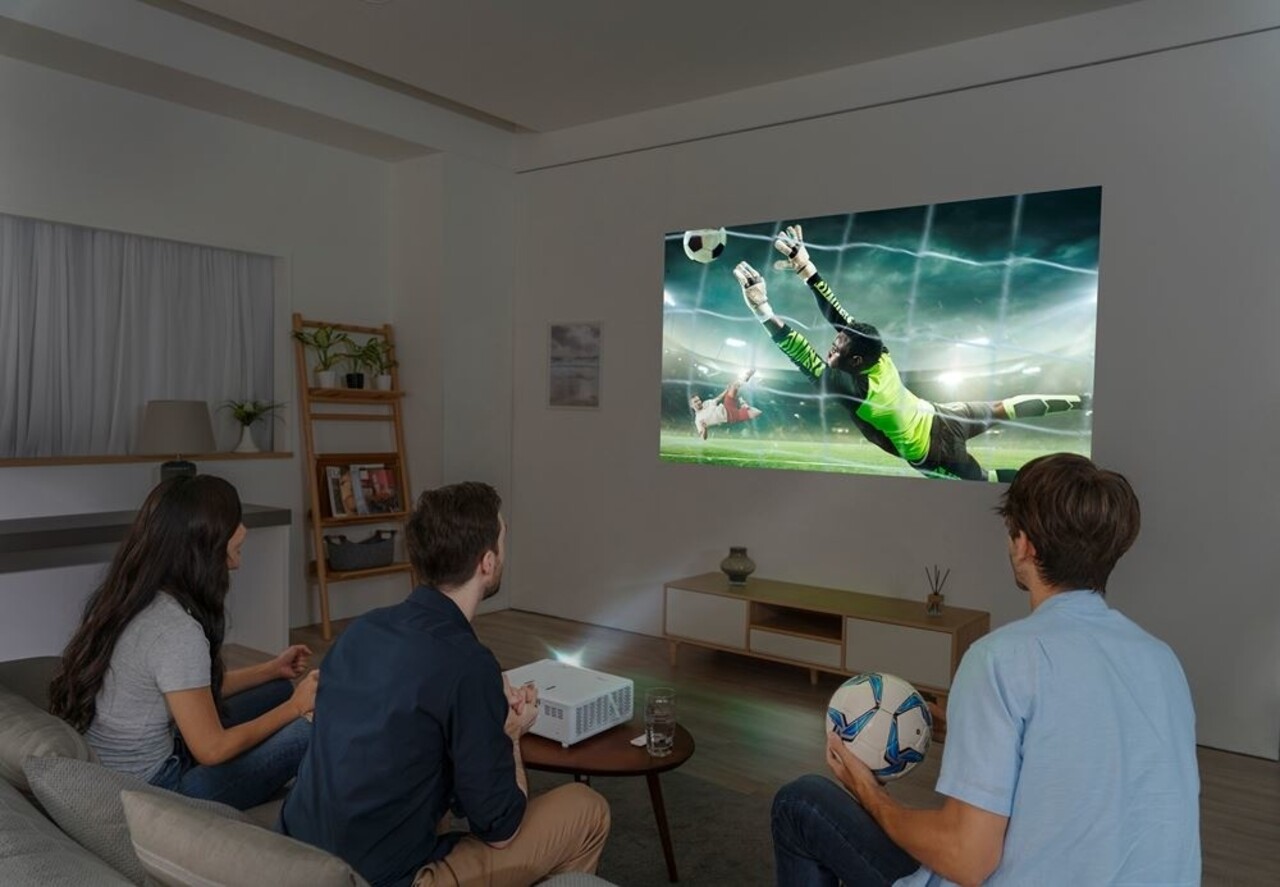 Optoma Optoma UHZ35ST 4K Laser Projector Optoma Optoma UHZ35ST 4K Laser Projector