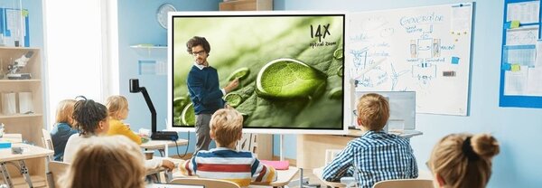 AVer AVer M90UHD documentcamera AVer AVer M90UHD documentcamera