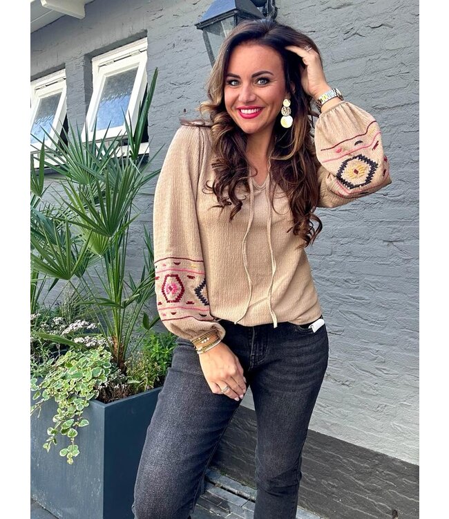 CHICKZ Blouse AZTEC taupe