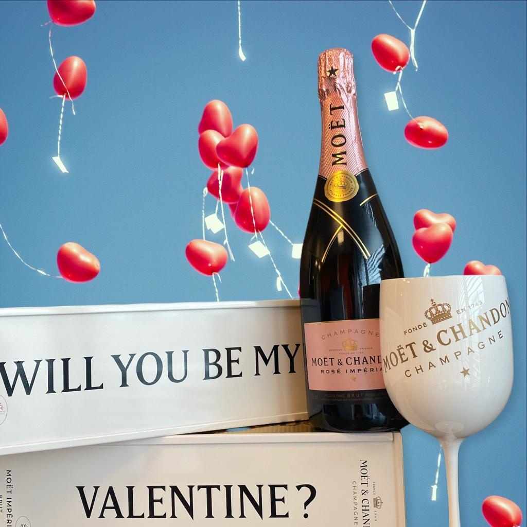 Valentijn 2023 extra speciaal maken? Bekijk nu onze  top 3 Valentijn champagnes cadeaus van 2023