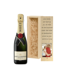 Moët & Chandon Gepersonaliseerde kist met Champagne