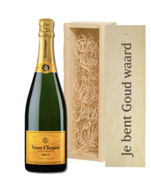 Veuve Clicquot  Gepersonaliseerde kist met Champagne