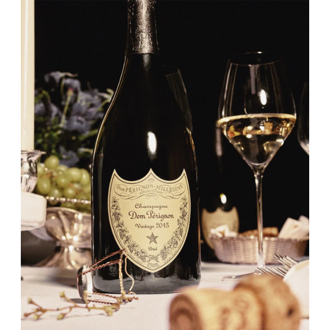 Dom Pérignon Vintage 2015 in Giftbox 75CL