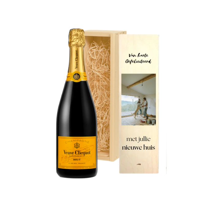 Veuve Clicquot  Gepersonaliseerde kist met Champagne
