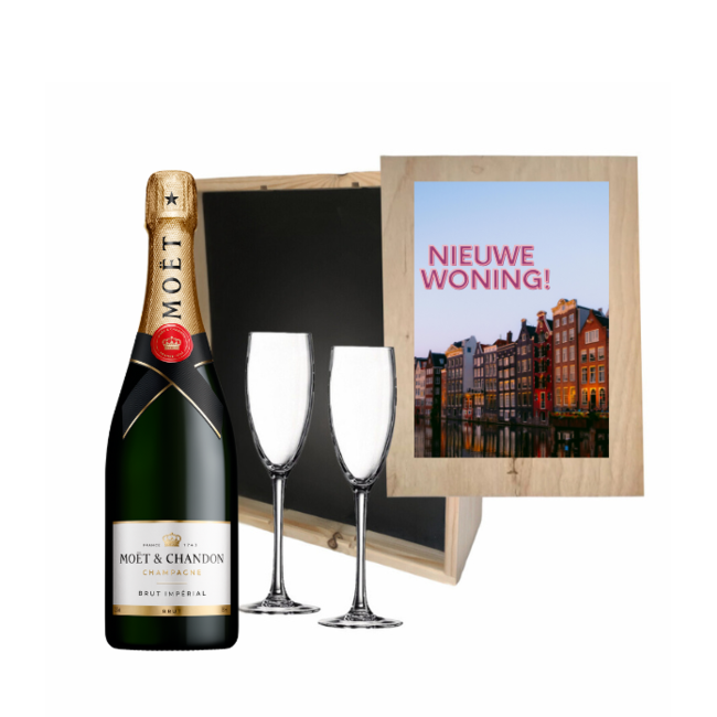 Gepersonaliseerde kist met Champagne en 2 glazen