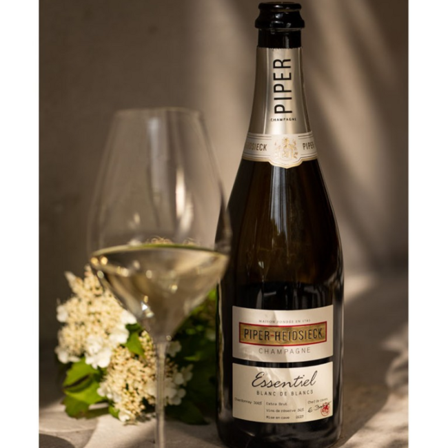 Piper-Heidsieck Essentiel 75CL in Giftbox
