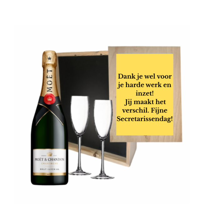 Gepersonaliseerde kist met Champagne en 2 glazen