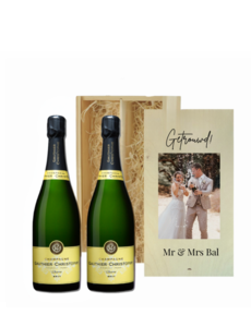  Bruiloft Cadeau – Gepersonaliseerde Houten Kist met 2 Champagnes