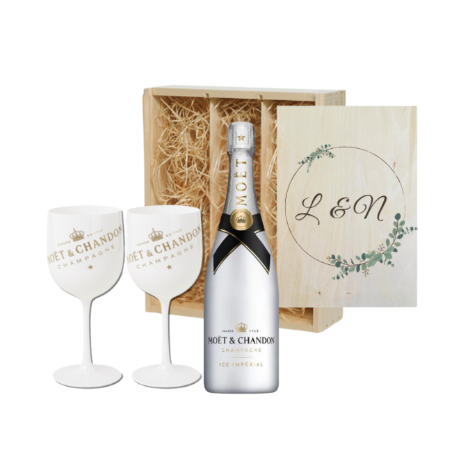 Gepersonaliseerde Bruiloftskist met Moët & Chandon Ice en 2 Glazen