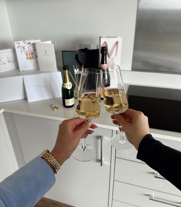 Nieuwe Woning? Champagne Cadeau!