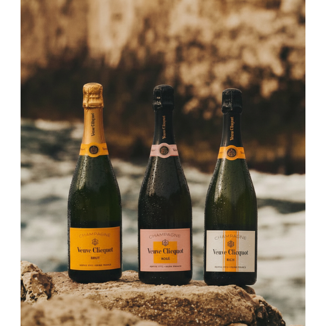 Veuve Clicquot  Proeverij set Veuve Clicquot 3 x 75CL