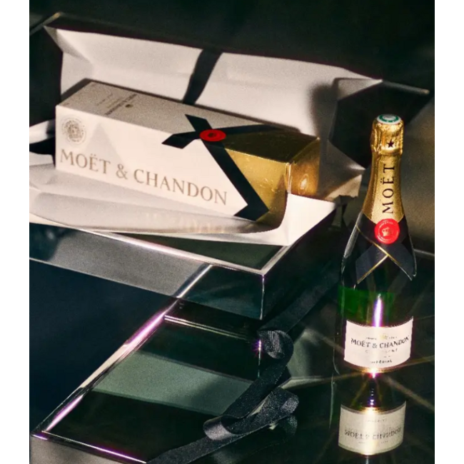 Moët & Chandon Impérial brut in giftbox 75CL
