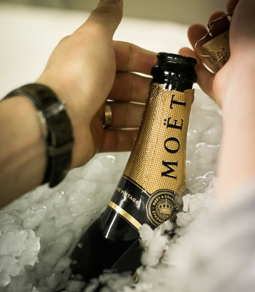 Champagne geschenk voor een nieuwe baan