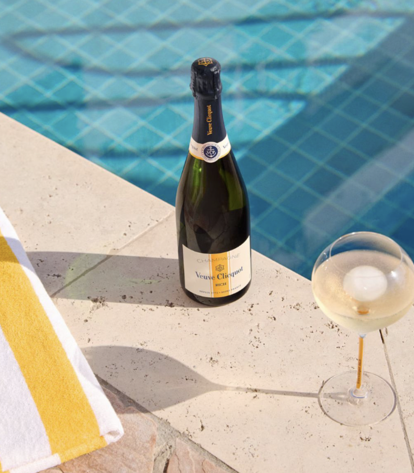 Zomergeschenken en champagne voor de Zomer