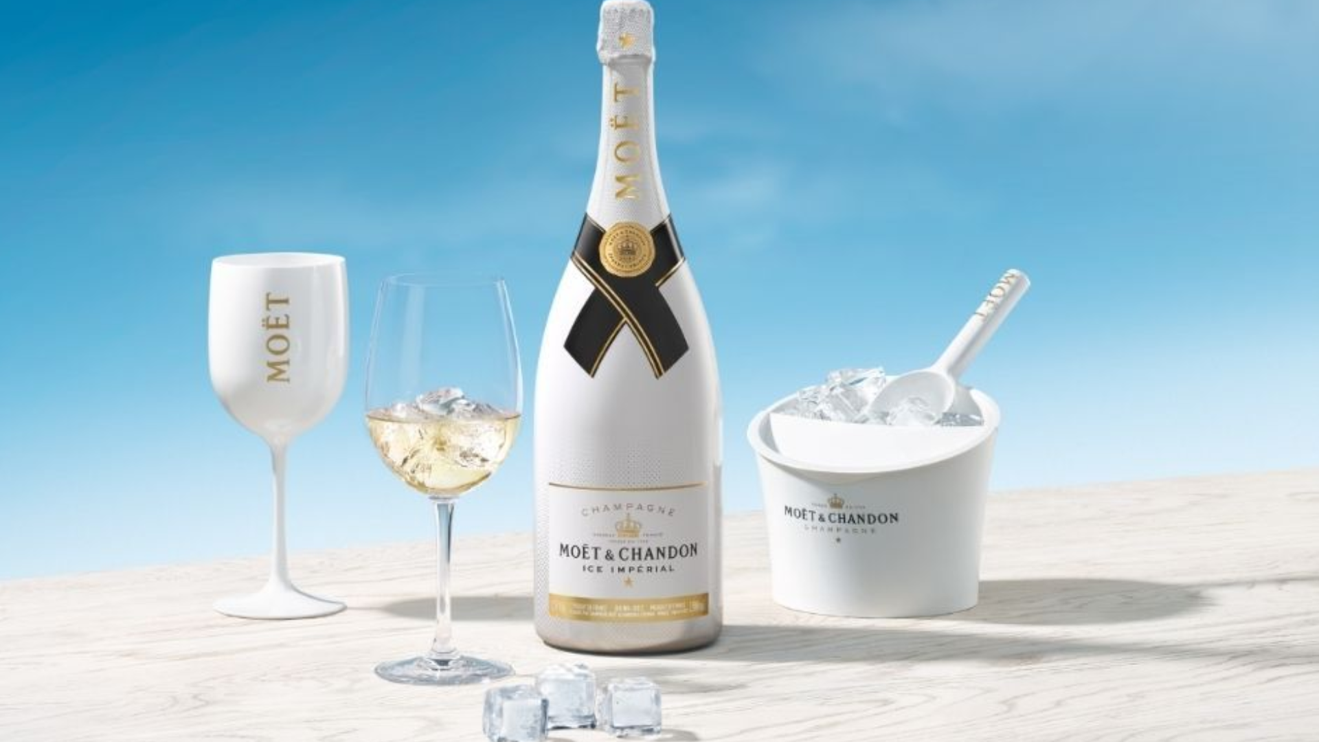 De meest geschikte champagnes voor de zomermaanden