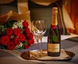 Valentijn extra speciaal maken? Bekijk nu onze  top 3 Valentijn champagne cadeaus voor 2026