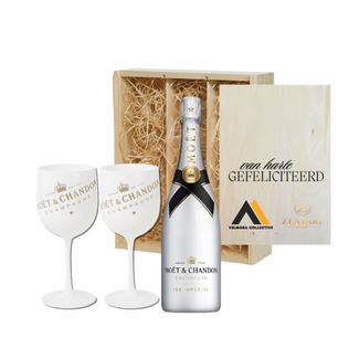 Gefeliciteerd! Moët Ice in Gepersonaliseerde Kist met 2 ICE Glazen