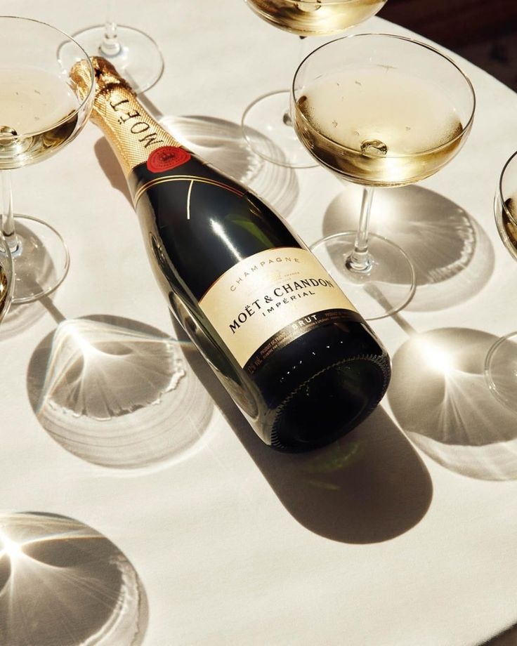 Magnum fles champagne als geschenk weggeven? 3 Opties die je moet overwegen