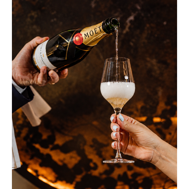 Moët & Chandon Brut Impérial Champagne 75CL