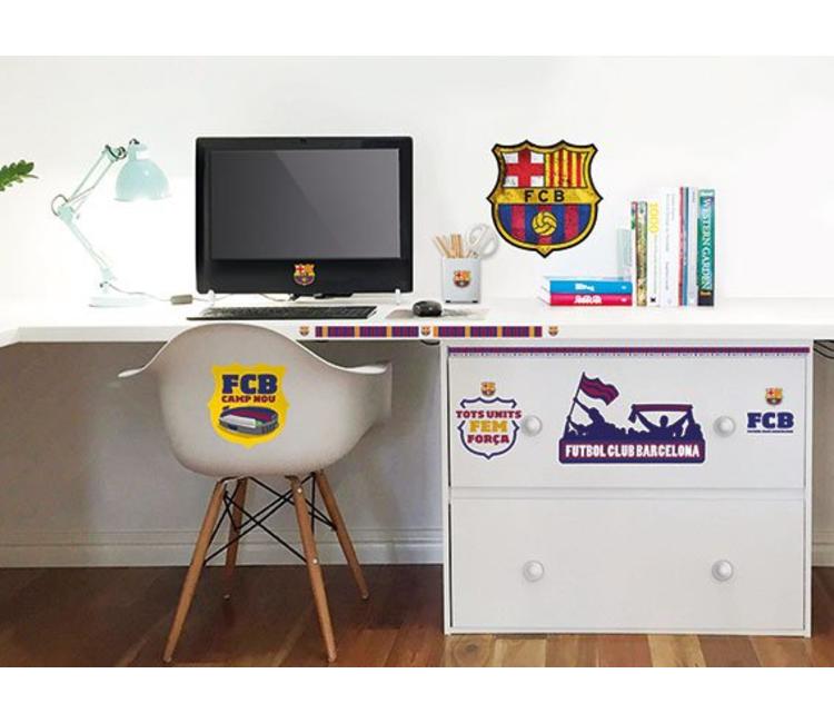 Pilfer Revolutionair Veilig Muursticker FC Barcelona logo klein - muurstickers online - Muurstickers&zo