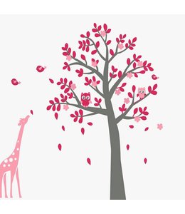 Muursticker grijze boom met uiltjes en giraffe roze