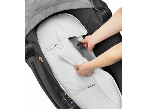 Maxi-Cosi Maxi Cosi Jade (Nomad Black)