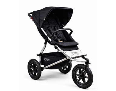 Mountain Buggy MOUNTAIN BUGGY URBAN JUNGLE 2026 (NEW) Black Caviar
