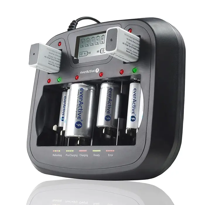 EverActive EverActive NC-900U Professionele 8-Kanaals Universele Batterijlader met LCD-Display