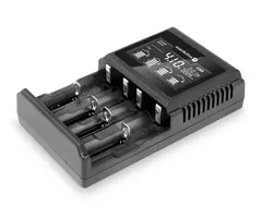 EverActive UC4000 universele lader – Li‑ion, Ni‑MH & LiFePO4