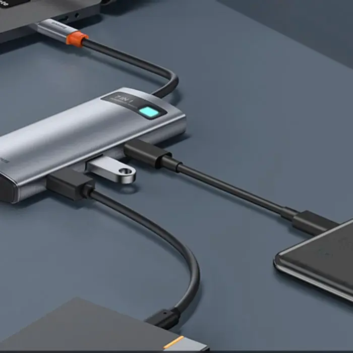 Baseus 7‑in‑1 USB‑C Hub Adapter met 2× USB3.0 + HDMI + 2× USB‑C + microSD/SD