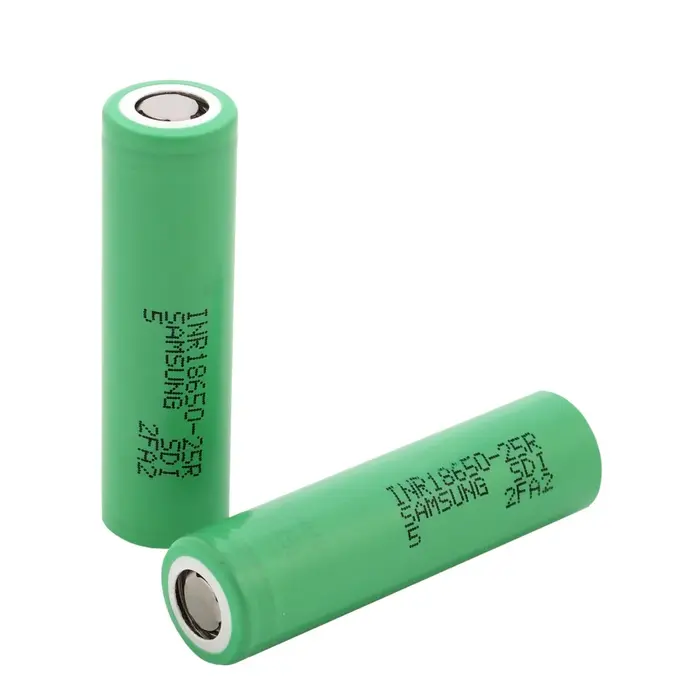 Samsung 2x Samsung INR18650-25R Oplaadbare Li-ion Batterijen - 2500mAh 20A - Inclusief Gratis Bewaarbox - 3.7V Lithium-ion Cellen