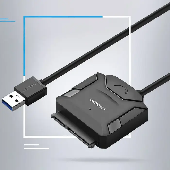 Ugreen CR108 USB 3.0 naar SATA III adapter voor 2,5 inch en 3,5 inch HDD en SSD – inclusief 12V/2A voeding, Plug & Play, tot 4 TB