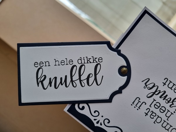 Wenskaart -  een hele dikke knuffel (met verborgen boodschap)