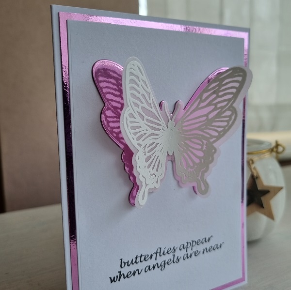 Wenskaart vlinder - butteflies appear when angels are near