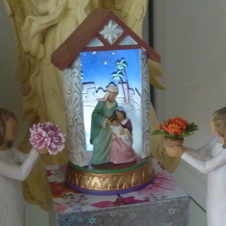 Jim Shore Holy Family in Illuminated Dome - kerststal