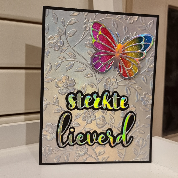 Wenskaart - Vlinder, sterkte lieverd