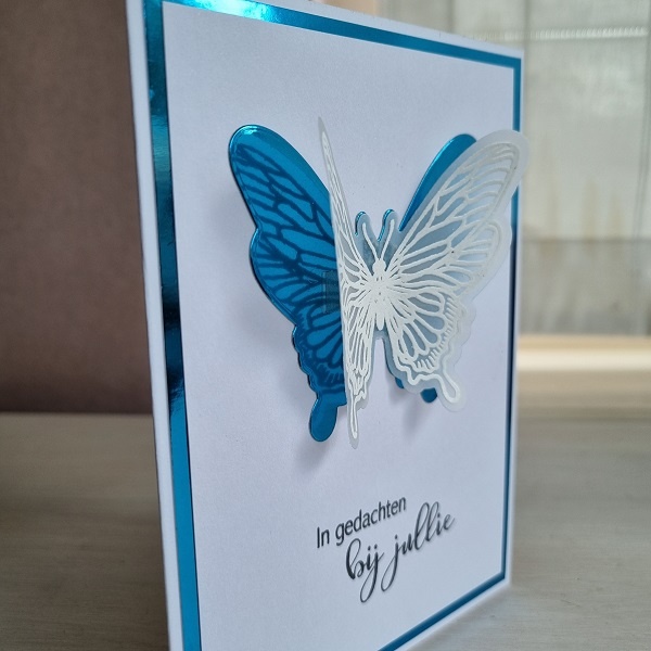 Wenskaart vlinder - in gedachten bij jullie