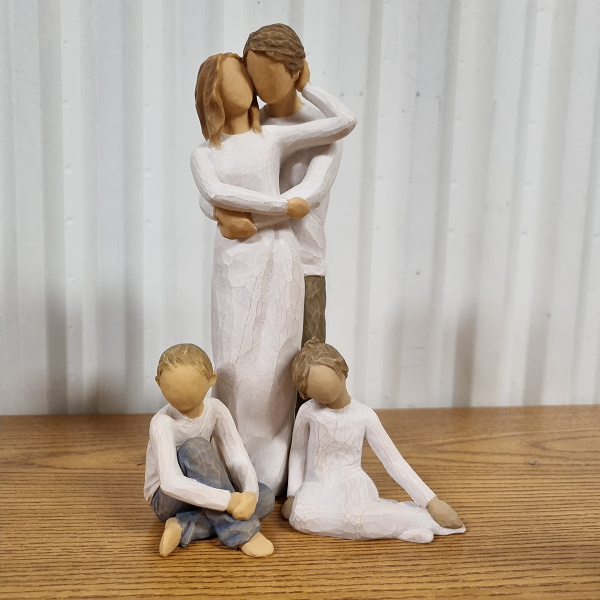 Willow Tree beeldje Thoughtful Child (meisje)