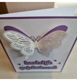 Wenskaart vlinder - gefeliciteerd