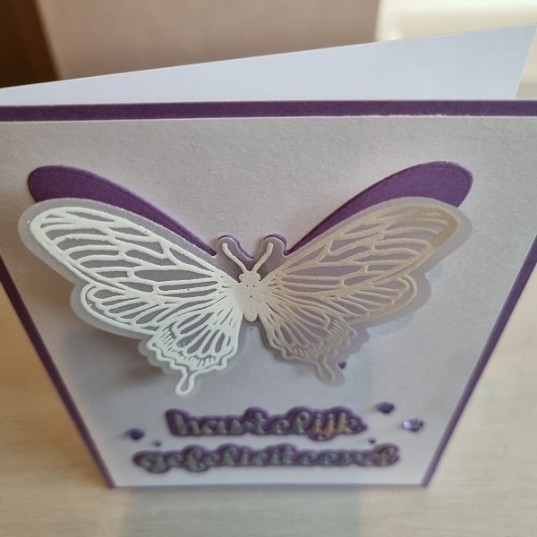 Wenskaart vlinder - gefeliciteerd