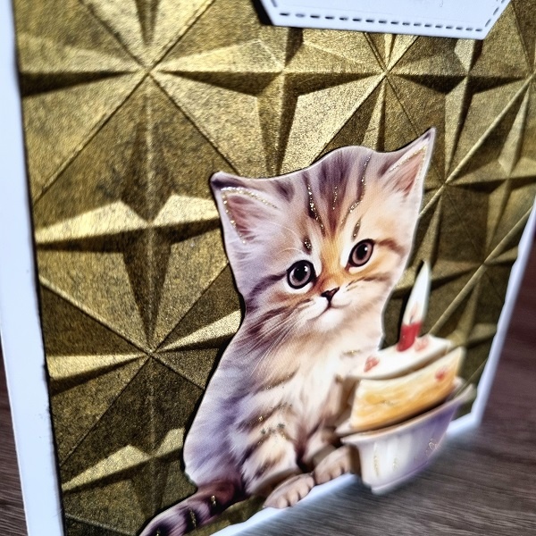 Wenskaart -  Kitten met kaarsje (verjaardag)