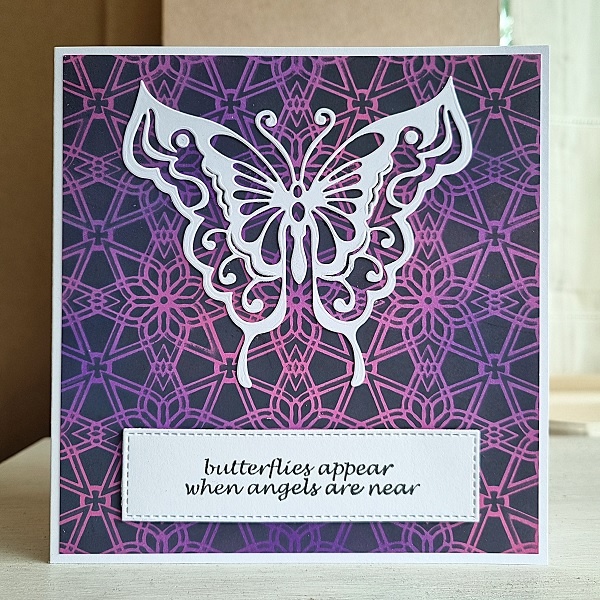 Wenskaart - Butterflies appear when angels are near (grote vlinder)