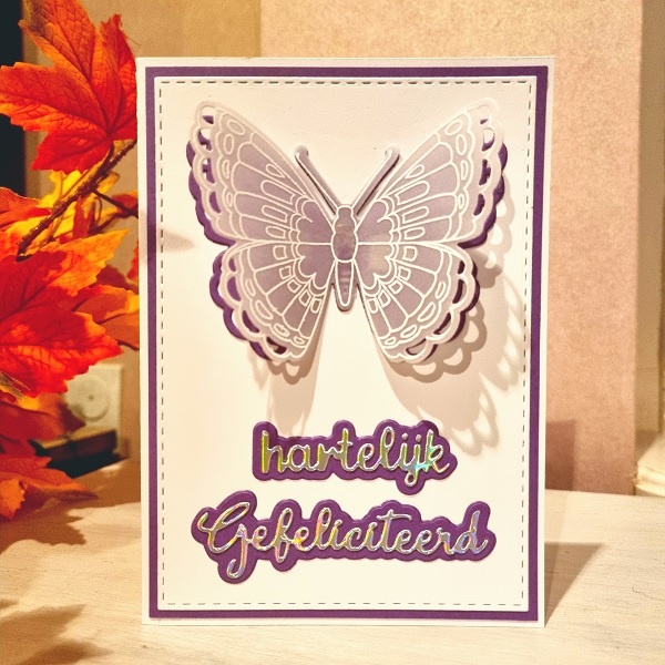 Wenskaart vlinder - gefeliciteerd