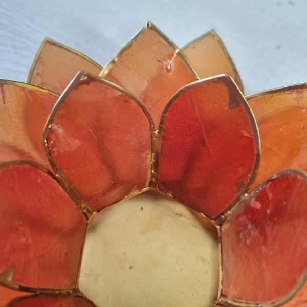 Lotus kaarshouder - oranje (gevallen engeltje)