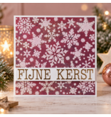 Handgemaakte kerstkaart Fijne kerst met glitterende sneeuwsterren