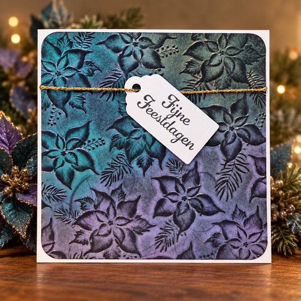 Handgemaakte kerstkaart Fijne feestdagen kleurrijke kerststerren