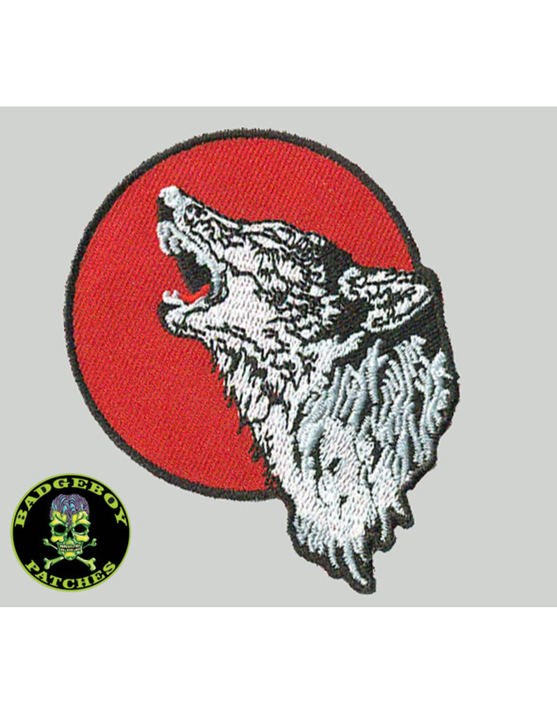 badgeboy Wolf howling to the moon